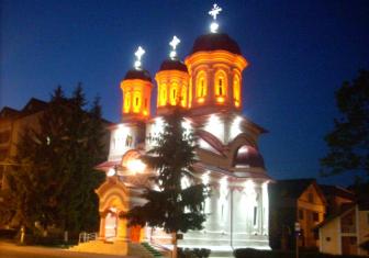 Biserici si monumente puse in valoare de iluminatul arhitectural